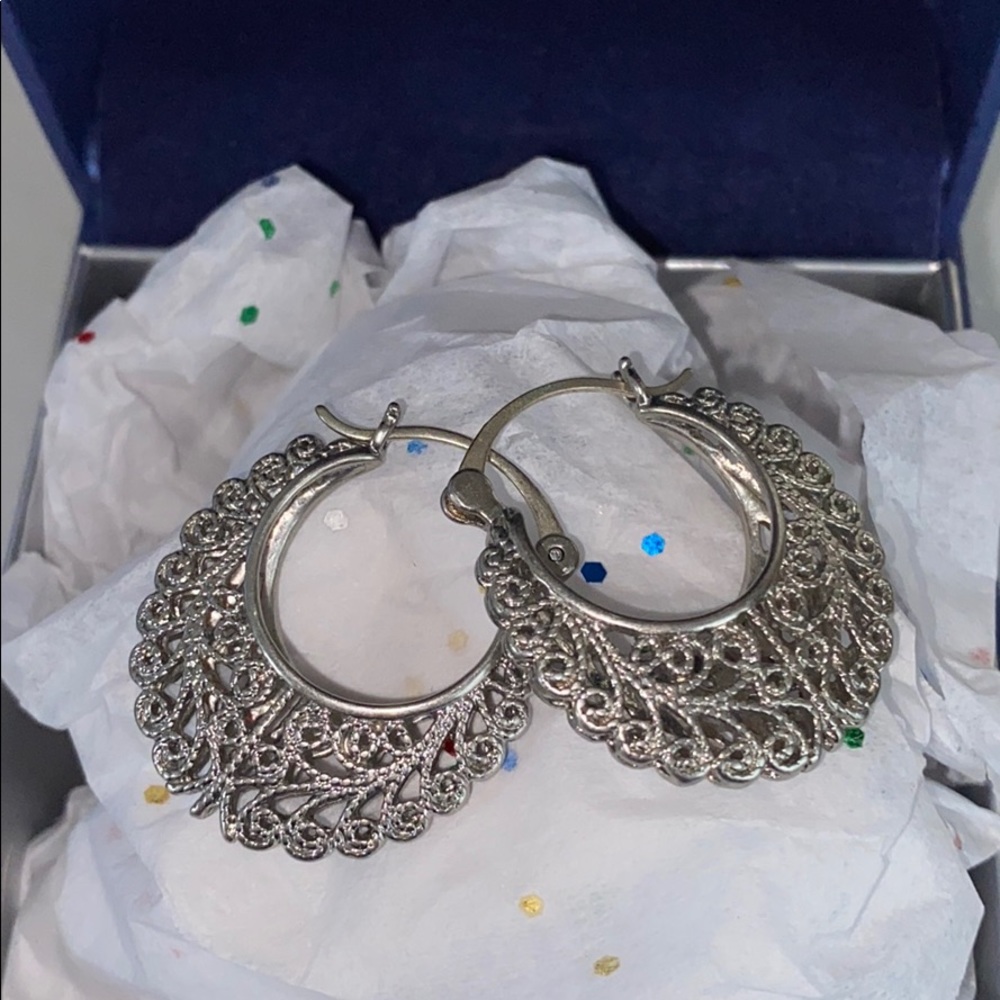 Vintage “Lace” Detail Earrings